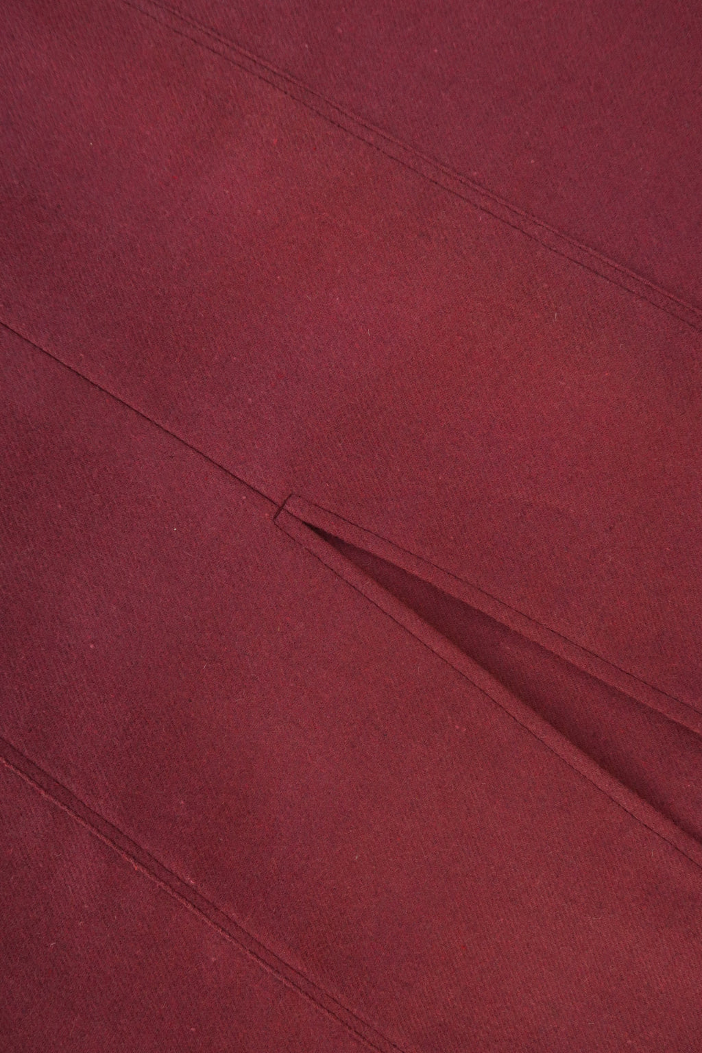 FALDA LARGA CON COSTURAS ROSA