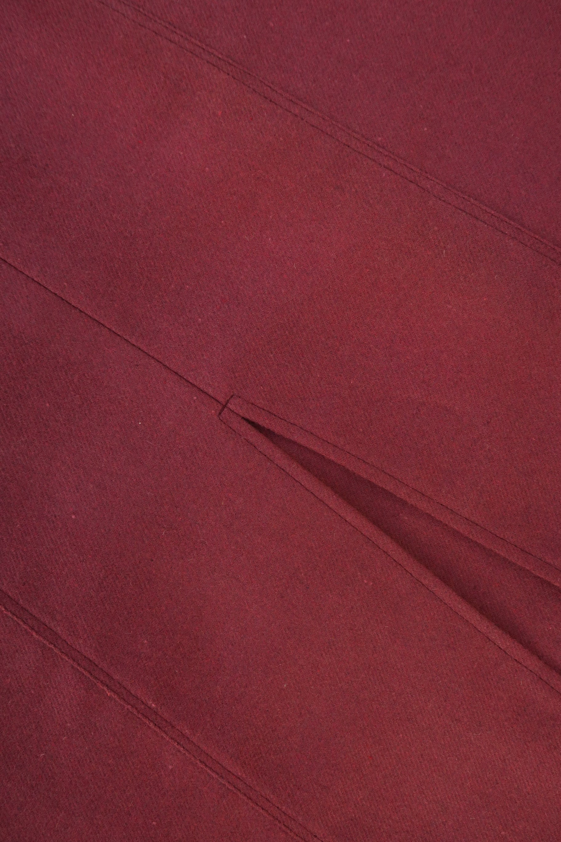 FALDA LARGA CON COSTURAS ROSA