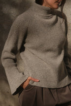 JERSEY PUNTO CUELLO SUBIDO GRIS